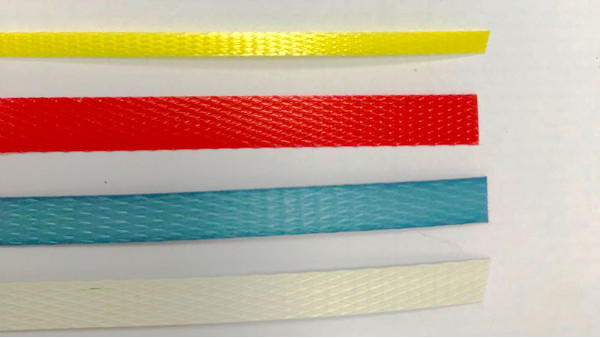 鳴億包裝帶你看看5mm打包帶的服裝行業之旅